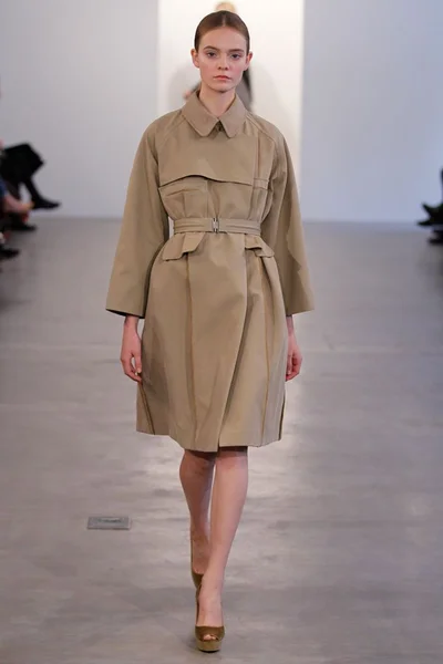 Look 14